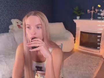 blush_mikki on Chaturbate