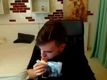 bradyflint on Chaturbate