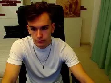 bradyflint on Chaturbate