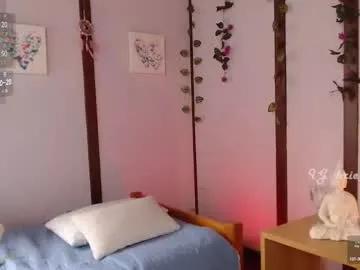 brie_cheese1 on Chaturbate