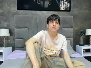 bruce_hans on Chaturbate