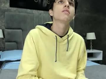 bruce_hans on Chaturbate