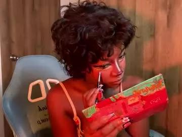 bunny_secrets on Chaturbate