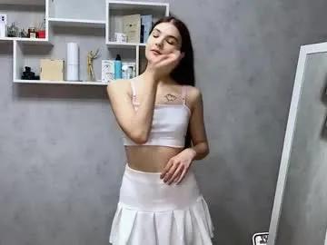 camienevius on Chaturbate