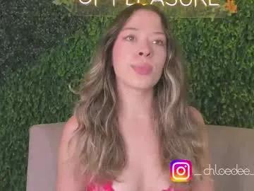 chloe_dee_ on Chaturbate
