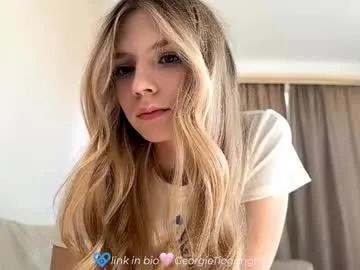 chloe_show on Chaturbate