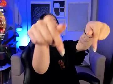 cloe_martinez_ on Chaturbate