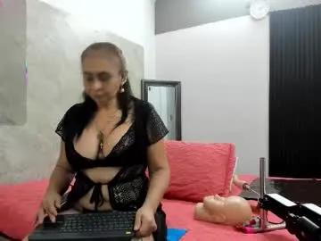 cloee_rabbyt — GOAL: Squirting [758 tokens remaining] come and celebrate my birthday with me, make it special #milf #mature #bigboobs #squirt #dirty