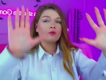 crystallyons on Chaturbate