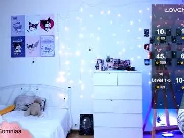 crystalsomnia on Chaturbate