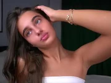 czamabech on Chaturbate