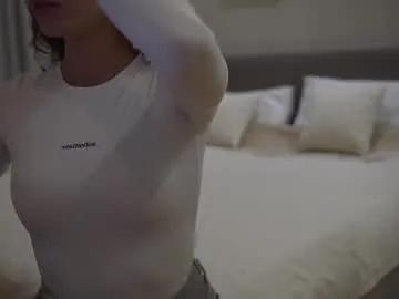 danielle_thomas on Chaturbate