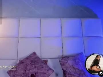 danii_hill on Chaturbate