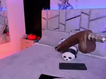 daniphoenixx on Chaturbate