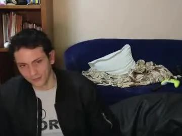 danruiz33 on Chaturbate