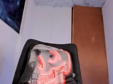 dante_cooper_0 — Let's go with the flow - Flex Naked - #feet #muscle #ebony #teen #latino