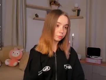 darklycurious on Chaturbate