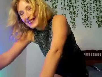 dayna_sunset on Chaturbate