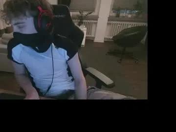 deanparkerx on Chaturbate