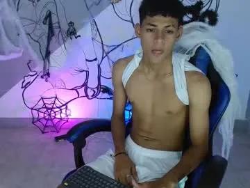 deivid_bigcock1 on Chaturbate