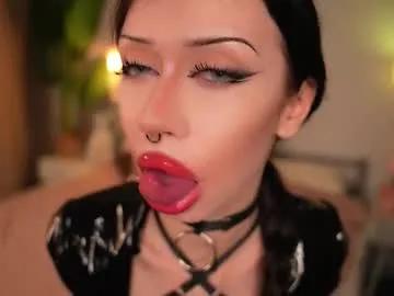 devilss_toy on Chaturbate