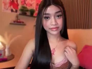 devine_goddessx on Chaturbate