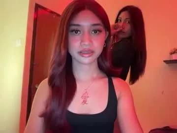 devine_goddessx on Chaturbate