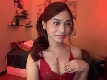 devine_goddessx on Chaturbate