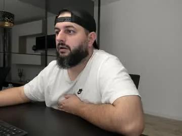 dravenpeak on Chaturbate