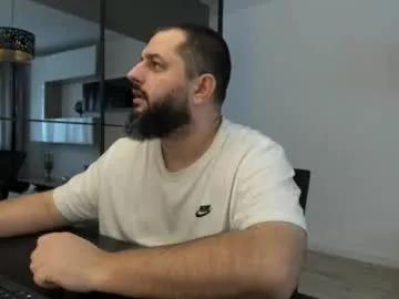 dravenpeak on Chaturbate