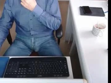 dutchpornking2 on Chaturbate