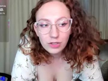 ellie_coy_ on Chaturbate