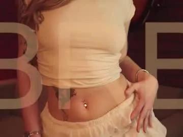 elliecutes on Chaturbate