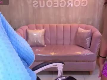 elody_a on Chaturbate