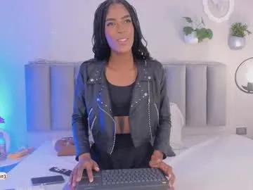 emely_deluxe on Chaturbate