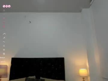 emili_lenus on Chaturbate