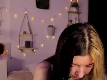 emmie_everly on Chaturbate