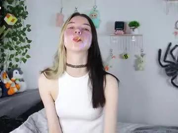 emmie_everly on Chaturbate