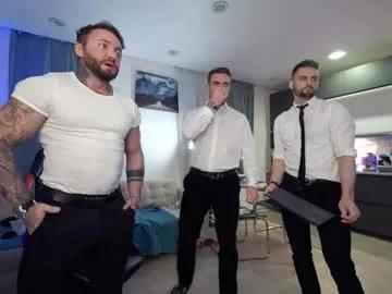 enjohnny — Show 5 Asses // #tattoo #cum #bigass #bigdick [555 tokens remaining]