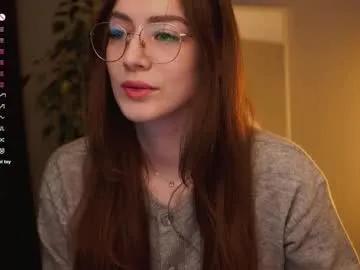 ester_hill on Chaturbate