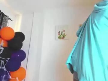 ethanblackwoodd on Chaturbate