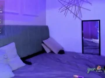 eva_boston on Chaturbate