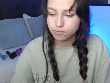 eymmy_24 on Chaturbate