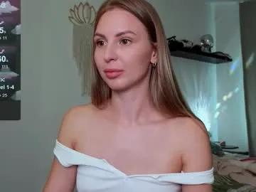 f1oraa on Chaturbate