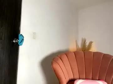 fabianna_laraa — GOAL: You show breasts more oil [106 tokens remaining] make me happy my favorite number is 15  #ebony #bigboobs #anal #asian #latina