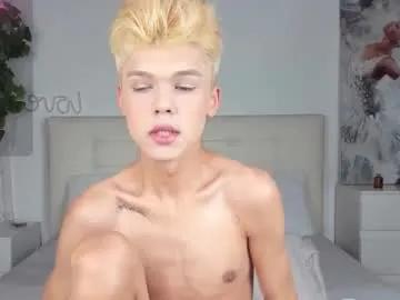 felix_rey — jerk off& naked [300 tokens remaining] #twink #18 #daddy #cum #asian