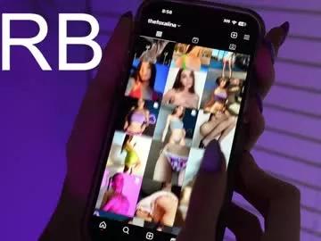 fox_alina on Chaturbate