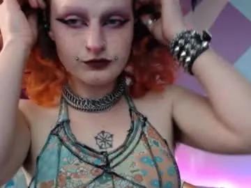 friskyflowers on Chaturbate