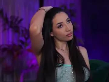 ginavalentinna on Chaturbate