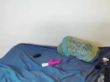 gloryloli on Chaturbate